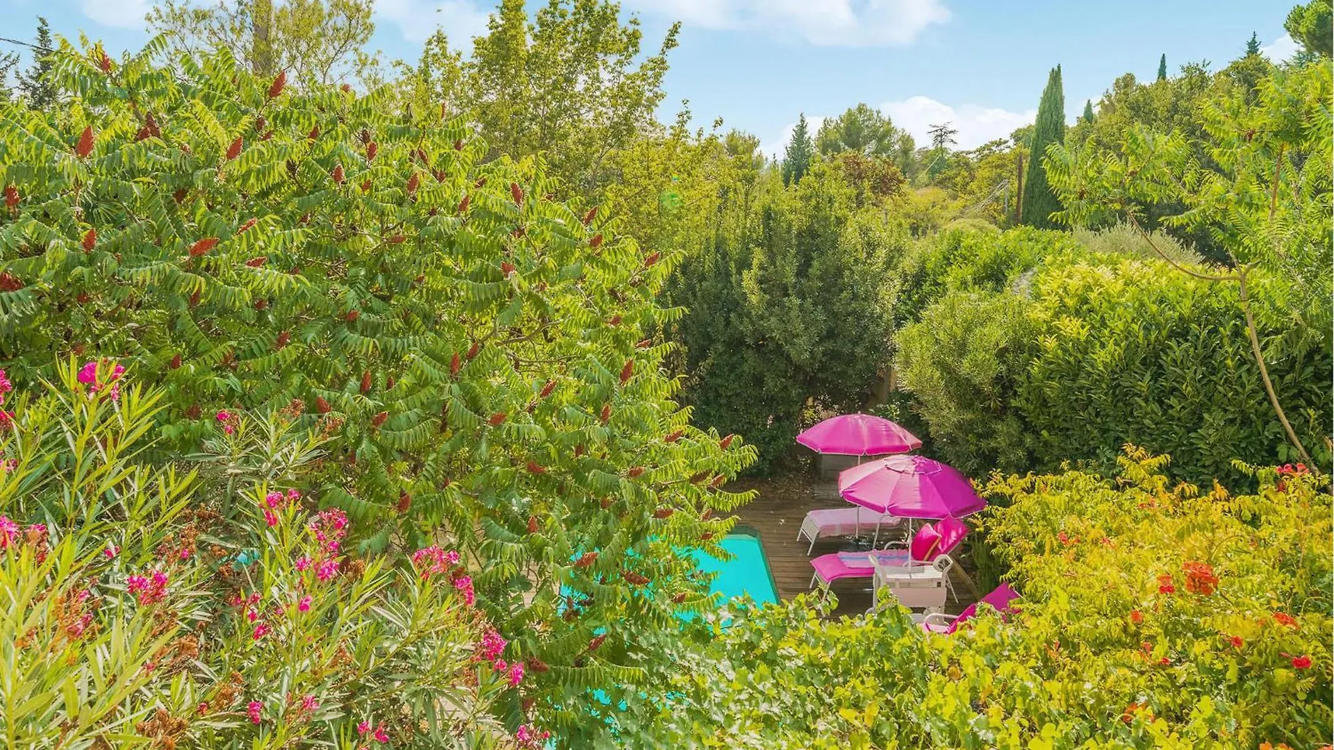 3 Bedroom Lovely Home In Aix-En-Provence