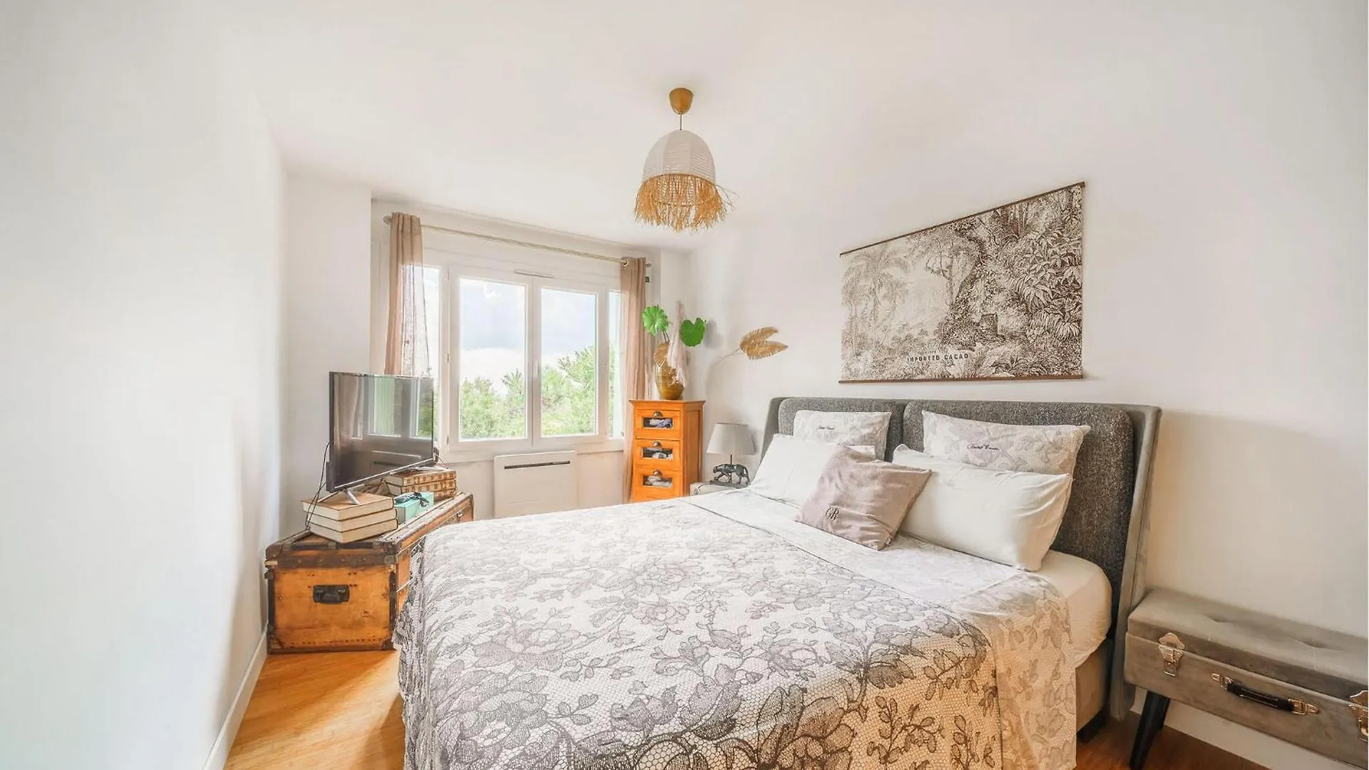 Casa vacanze 3 Bedroom Lovely Home In Aix-En-Provence